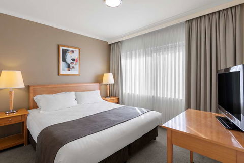 Nesuto Canberra Apartment Hotel - New South Wales Tourism  9