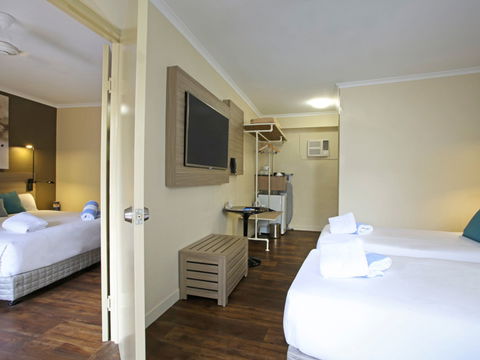Mantra Club Croc - New South Wales Tourism  5
