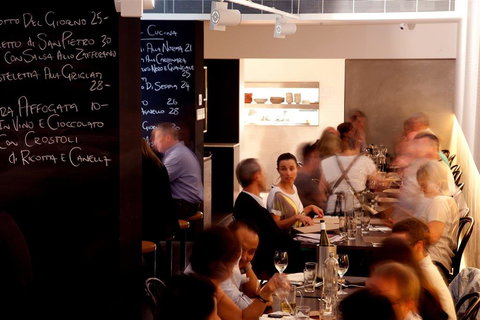 Adge Apartment Hotel - New South Wales Tourism  10