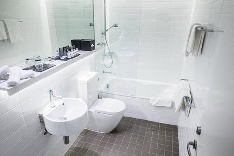 Adge Apartment Hotel - New South Wales Tourism  14