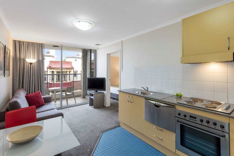 Nesuto Chippendale Sydney Apt Hotel - New South Wales Tourism  6