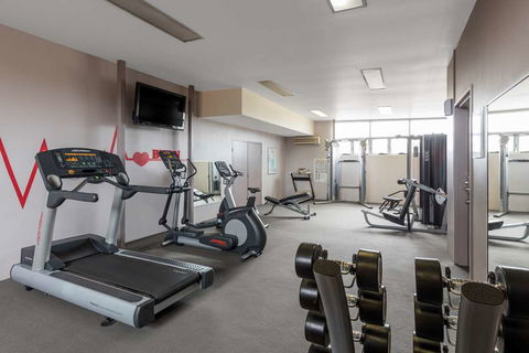 Nesuto Chippendale Sydney Apt Hotel - New South Wales Tourism  13