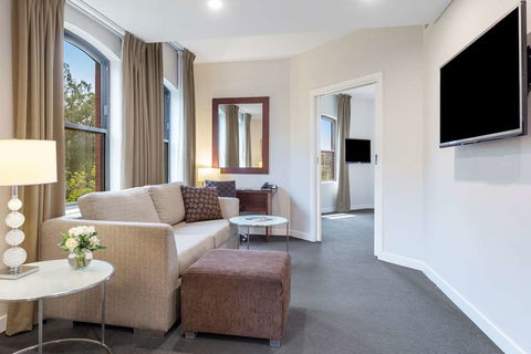 Amora Hotel Riverwalk Melbourne - New South Wales Tourism  12