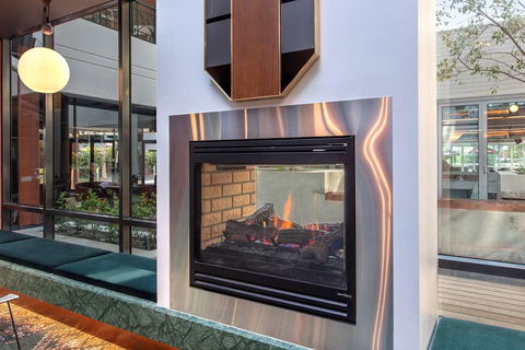 Amora Hotel Riverwalk Melbourne - New South Wales Tourism  17