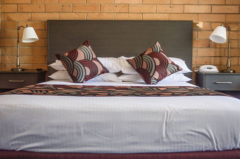 North Parkes Motel - New South Wales Tourism  2