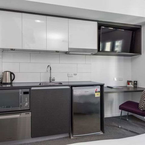 H On Mitchell Apartment Hotel - New South Wales Tourism  1