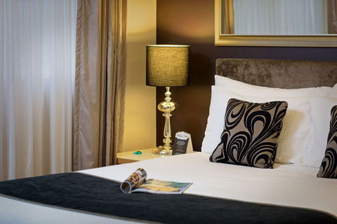 Treasury On Collins Hotel - New South Wales Tourism  2