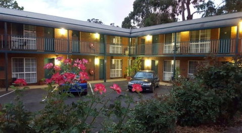 Hepburn Springs Motor Inn - New South Wales Tourism  0