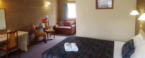 Hepburn Springs Motor Inn - New South Wales Tourism  1