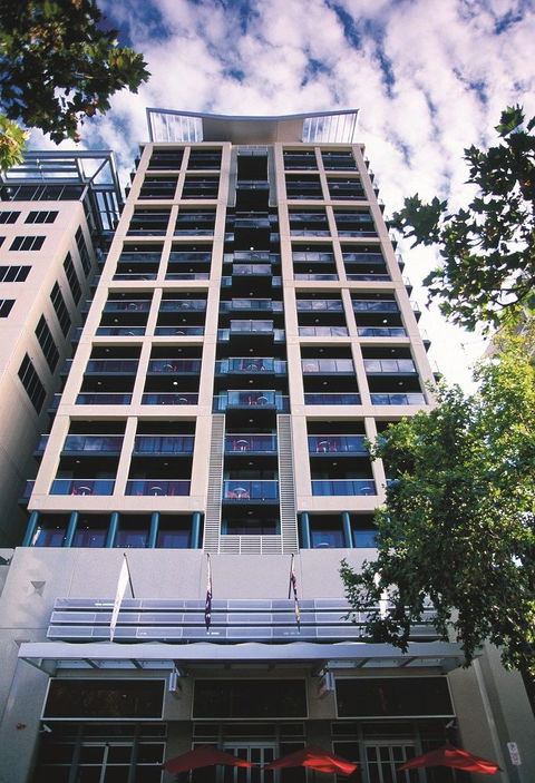 Oaks Horizons Hotel - New South Wales Tourism  0