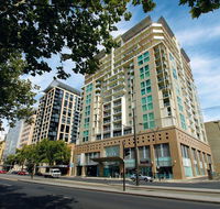 Oaks Embassy - New South Wales Tourism 