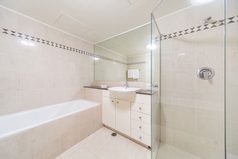 Astra Sydney CBD Pitt Street - New South Wales Tourism  1
