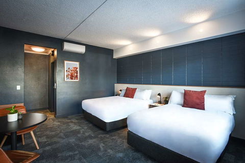 HotelMOTEL - New South Wales Tourism  2