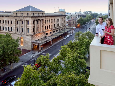Mercure Grosvenor Hotel Adelaide - New South Wales Tourism  0