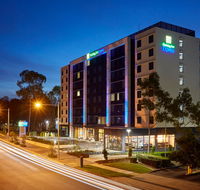 Holiday Inn Express Sydney Macquarie Pk - New South Wales Tourism 