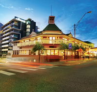 Oaks Grand Gladstone - New South Wales Tourism 