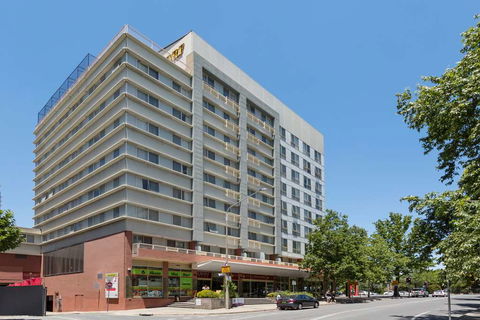 Nesuto Canberra Apartment Hotel - New South Wales Tourism  0