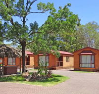 Adelaide Caravan Park - New South Wales Tourism 