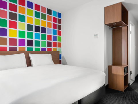 Ibis Styles Brisbane Elizabeth Street - New South Wales Tourism  4
