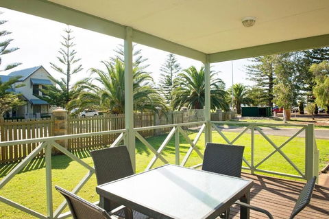Discovery Parks Koombana Bay - New South Wales Tourism  1