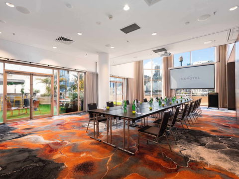 Novotel Sydney On Darling Harbour - New South Wales Tourism  9