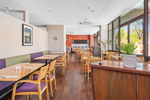 The Plaza Hotel Kalgoorlie - New South Wales Tourism  14