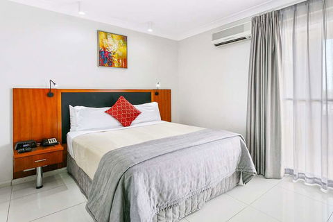 Comfort Inn & Suites Burwood - New South Wales Tourism  2