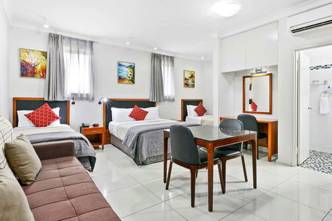 Comfort Inn & Suites Burwood - New South Wales Tourism  5