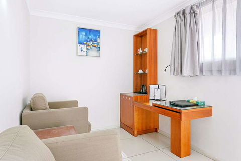 Comfort Inn & Suites Burwood - New South Wales Tourism  13