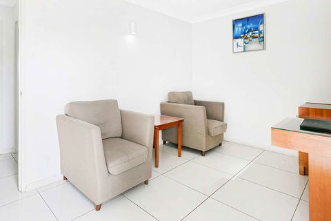 Comfort Inn & Suites Burwood - New South Wales Tourism  14