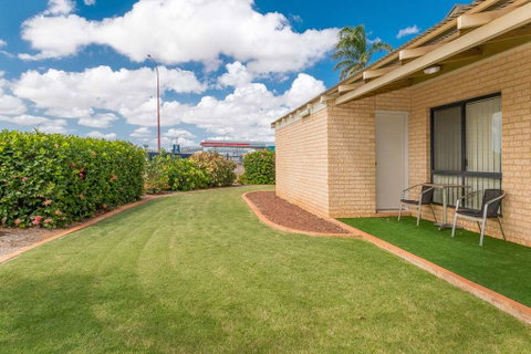Comfort Inn & Suites Karratha - New South Wales Tourism  6