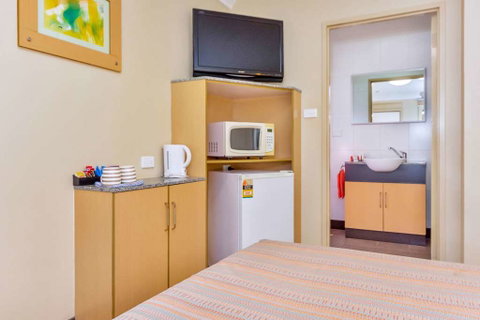 Econo Lodge Karratha - New South Wales Tourism  11