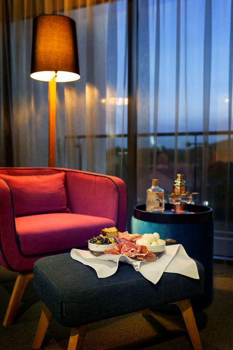 East Hotel - New South Wales Tourism  12