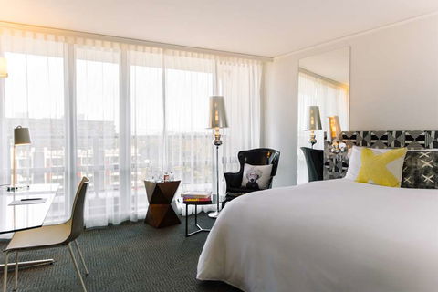 QT Canberra - New South Wales Tourism  3