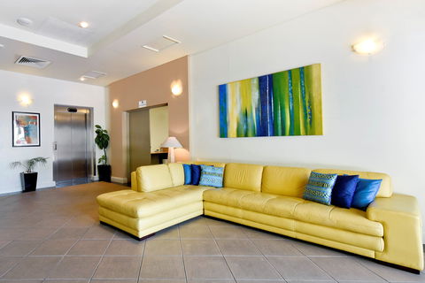 Metro Advance Apartments & Hotel - New South Wales Tourism  2