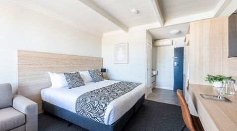 Panorama Motel Bathurst - New South Wales Tourism  5
