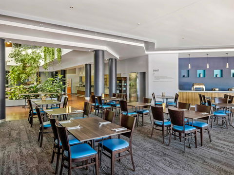 Novotel Darwin Atrium - New South Wales Tourism  11