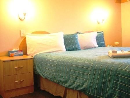 Arena Hotel - New South Wales Tourism  1