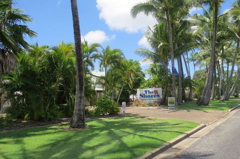 The Shores Holiday Apartments - New South Wales Tourism  0