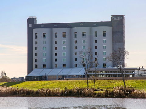 Peppers Silo Launceston - New South Wales Tourism  1