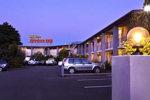Alpine Motor Inn - New South Wales Tourism  0