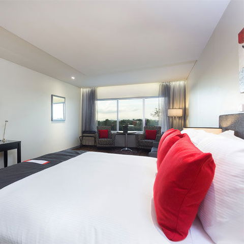 The Calamvale Hotel - New South Wales Tourism  1