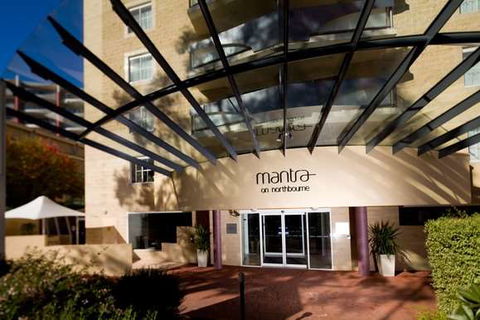 Mantra On Northbourne - New South Wales Tourism  0