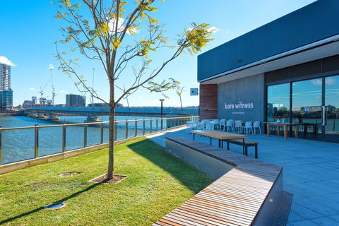 Astra Apartments Rhodes - New South Wales Tourism  1