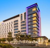 Holiday Inn Express/Stes Sunshine Coast - New South Wales Tourism 