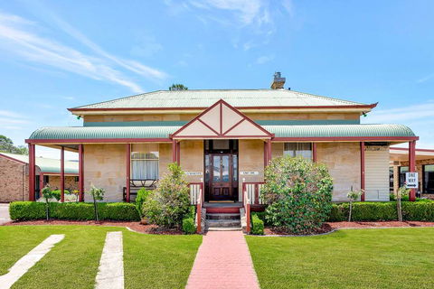 Comfort Inn Warwick - New South Wales Tourism  2
