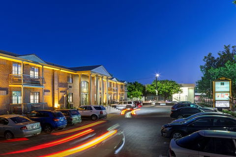 Adelaide Inn - New South Wales Tourism  0