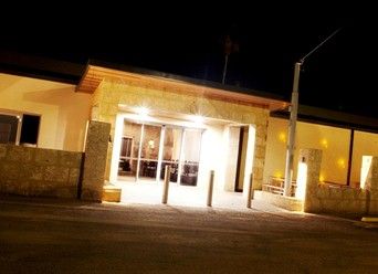 Newman Hotel - New South Wales Tourism  0