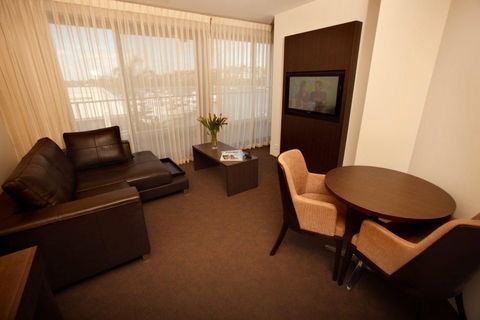 Pier 21 Apartment Hotel - New South Wales Tourism  2