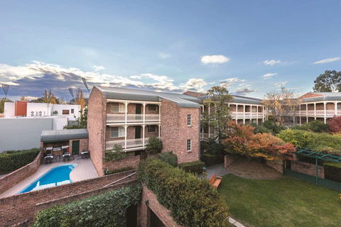 Adina Serviced Apts Canberra Kingston - New South Wales Tourism  1
